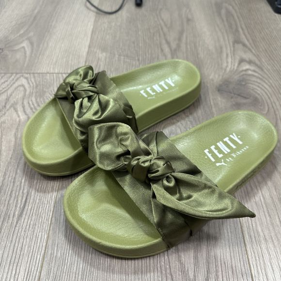 FENTY Puma x Rihanna Green Satin Bow Slides Size US 5.5 - Picture 1 of 6